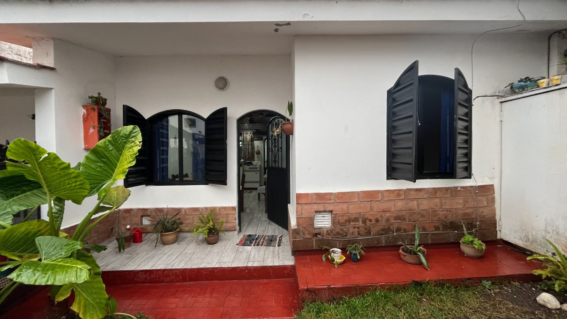 Vista principal de Casa en Barrio San Luis 100
