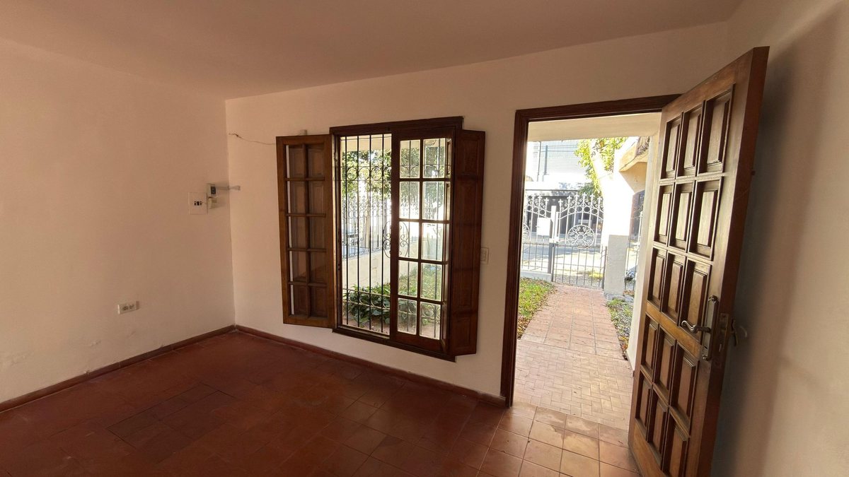 Miniatura 3 — Venta Casa Calle Pública 100 Italia 3100