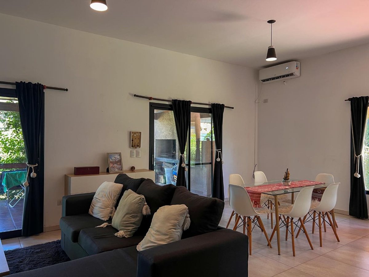 Miniatura 5 — Venta Casa Calle Pública 100 Los Naranjos 0