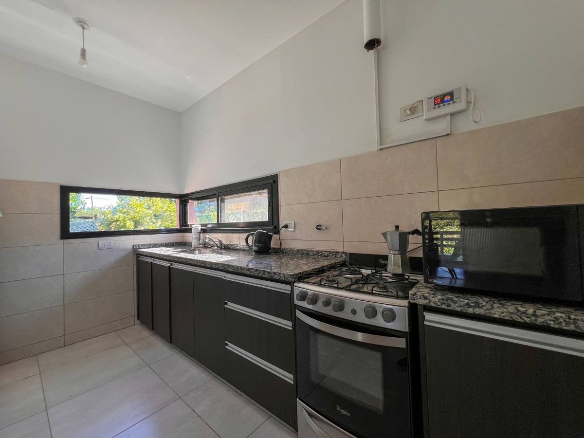 Miniatura 2 — Venta Casa Calle Pública 100 Los Naranjos 0