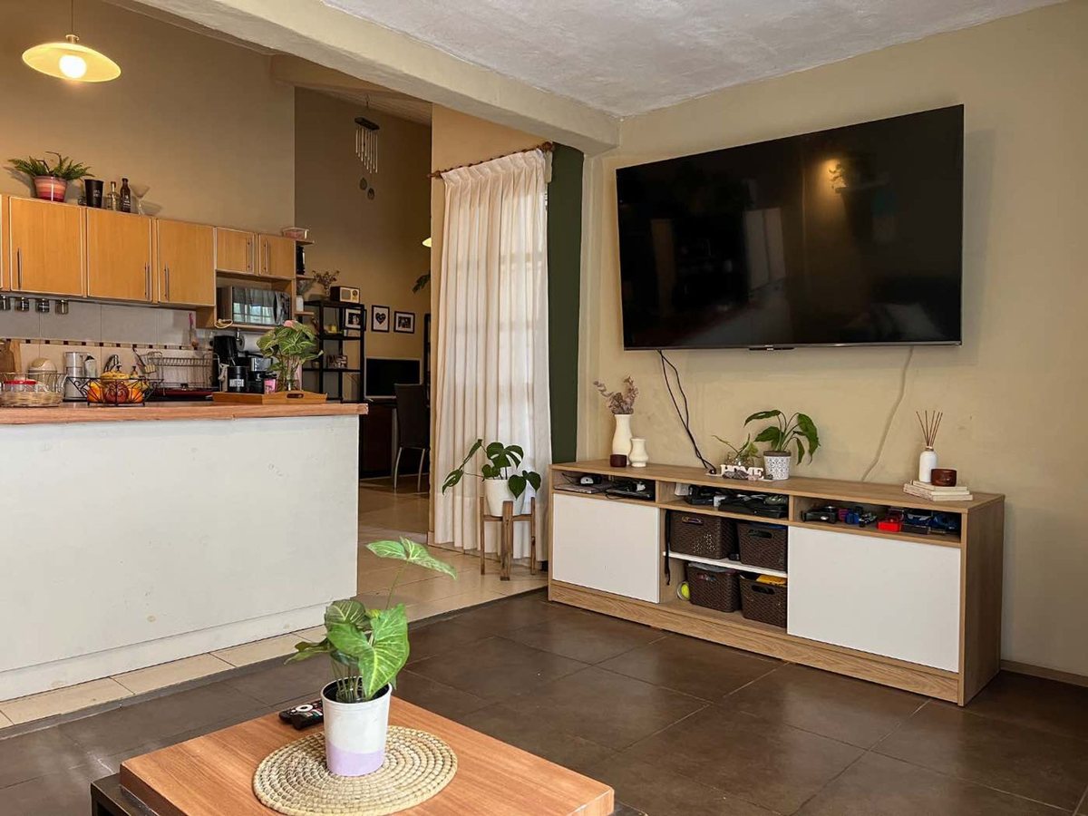 Vista principal de Casa en Barrio Kawal 8600