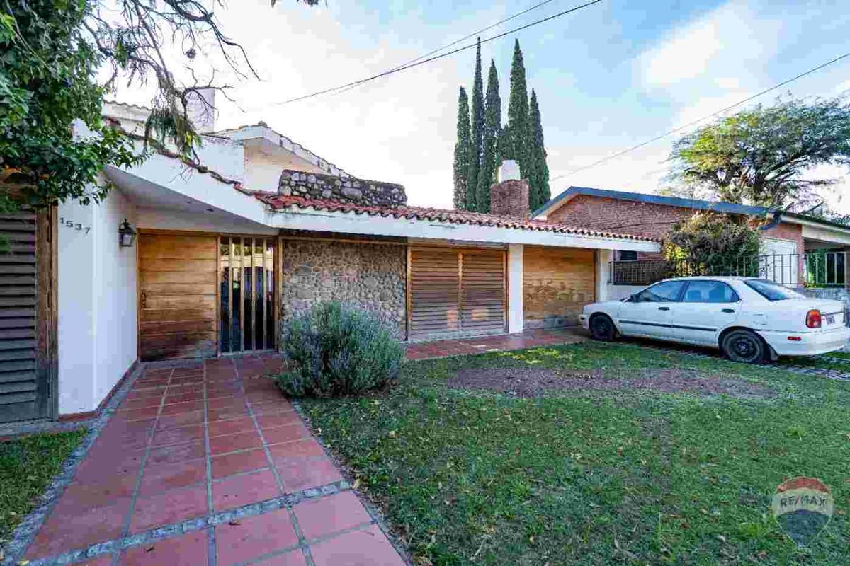 Miniatura 2 — Venta Casa Cerro de las Rosas