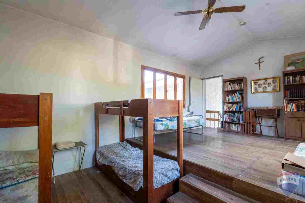 Miniatura 32 — Venta Casa Cerro de las Rosas