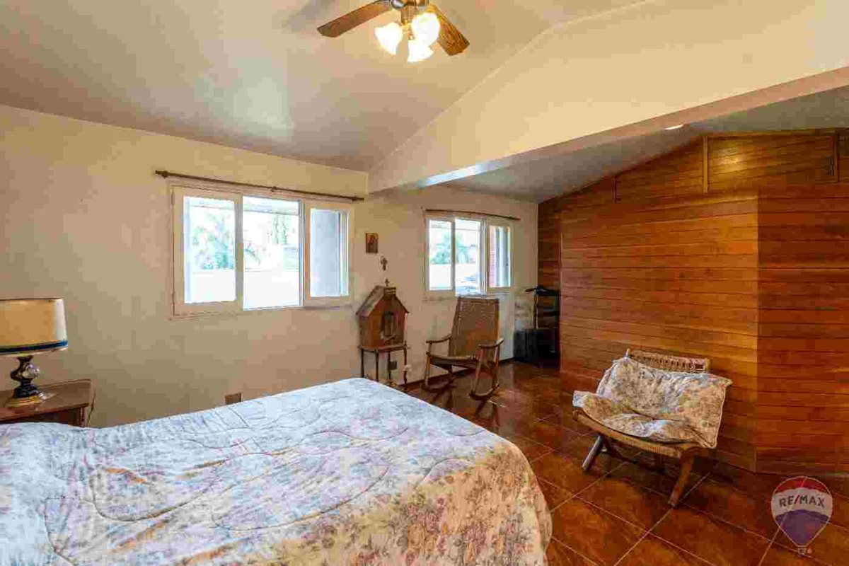 Miniatura 34 — Venta Casa Cerro de las Rosas