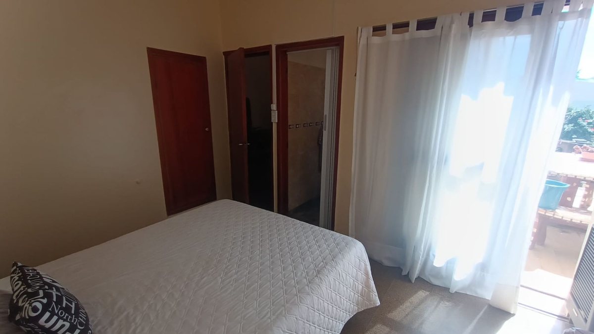 Miniatura 4 — Venta Departamento Calle Pública 100 Hipólito Yrigoyen 200