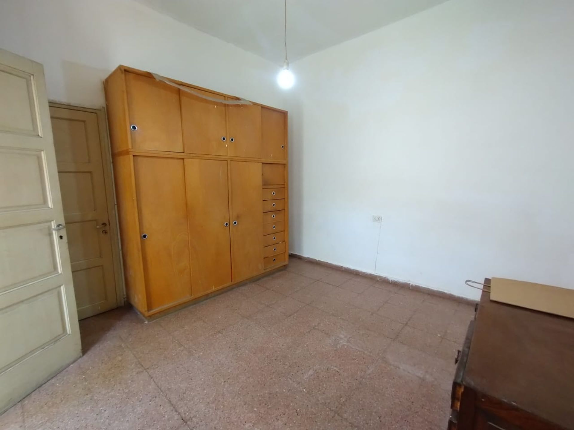 Miniatura 3 — Venta Casa Calle Pública 100 Cayetano Silva 500
