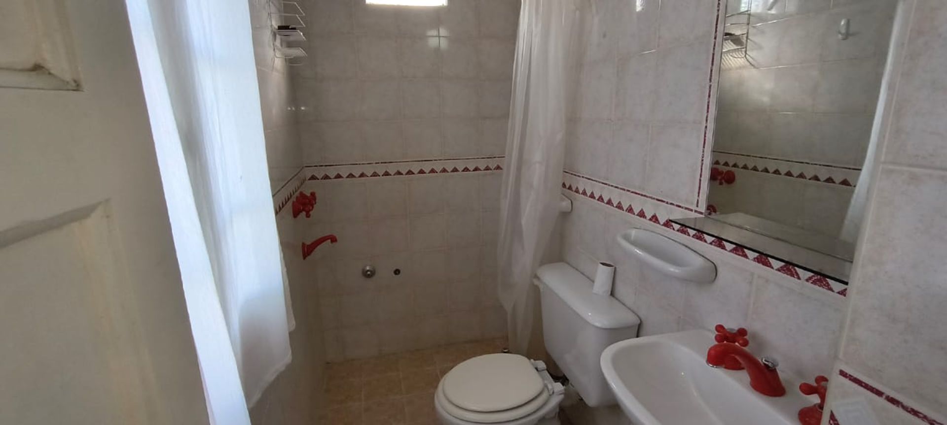 Miniatura 25 — Venta Casa Juniors