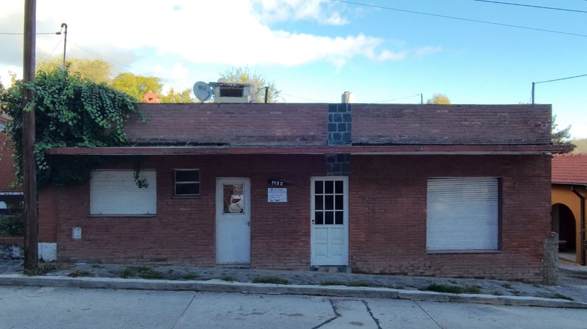 Miniatura 3 — Venta Casa Calle Pública 100 Sarmiento 1400