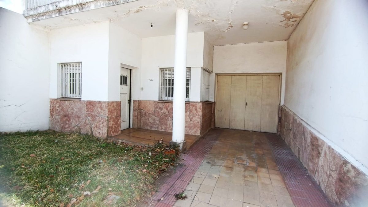 Miniatura 4 — Venta Casa Calle Pública 100 Pasaje Ventura Echavarría 1100