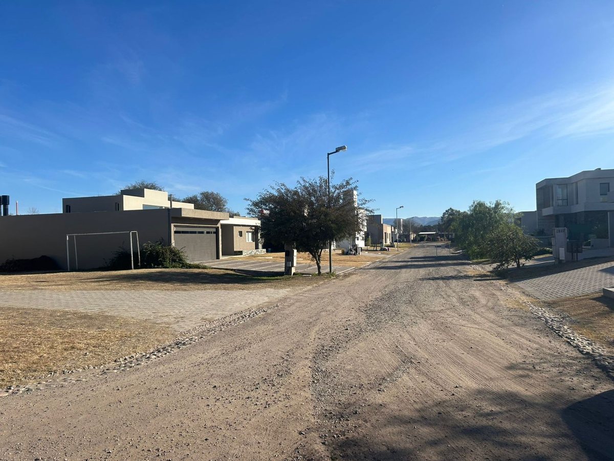 Miniatura 3 — Venta Terreno / Lote Calle Pública 100 Villa Allende