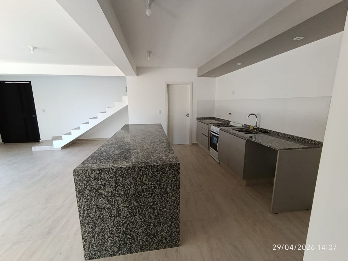 Miniatura 3 — Venta Casa / Dúplex Docta 100 Docta