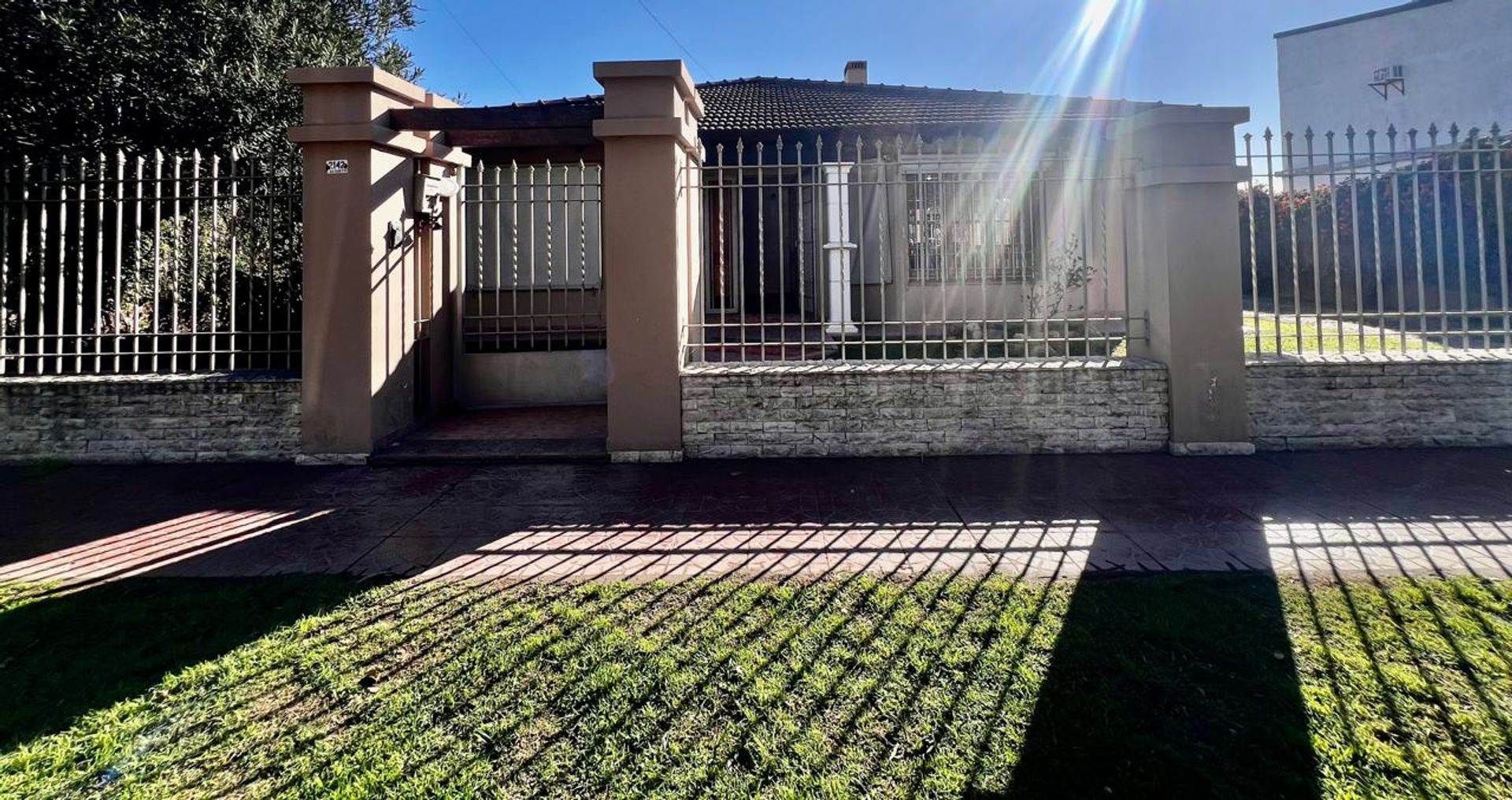 Miniatura 3 — Venta Casa Avenida Arturo Ilia Sur 2100 Avenida Arturo Ilia Sur 2100