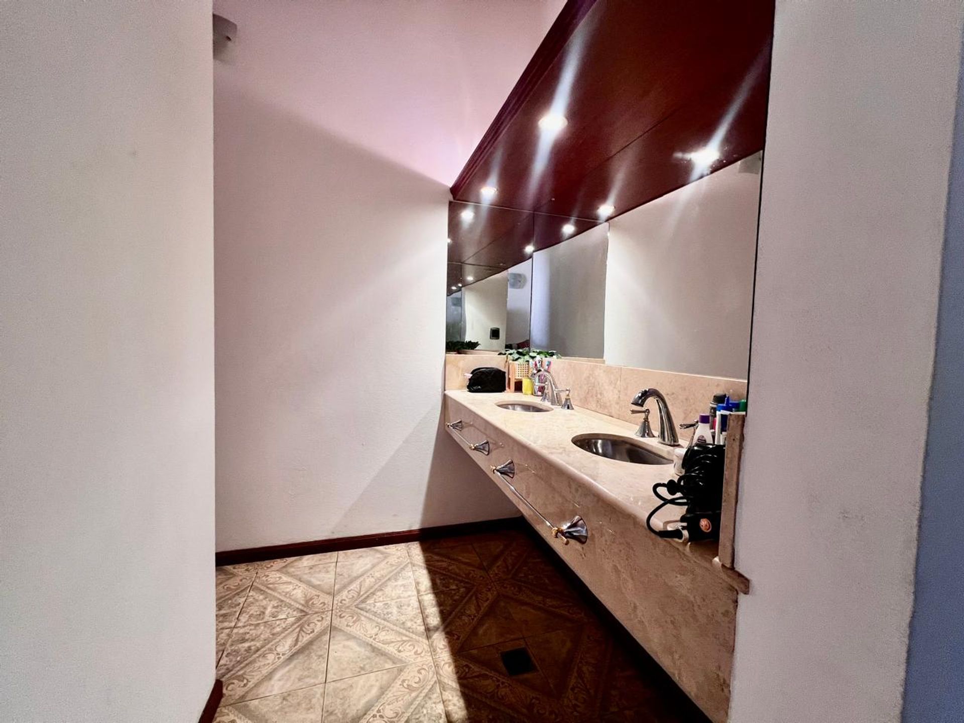 Miniatura 18 — Venta Casa Avenida Arturo Ilia Sur 2100 Avenida Arturo Ilia Sur 2100