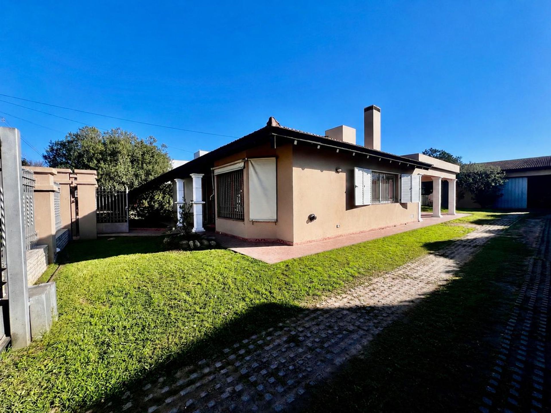 Miniatura 40 — Venta Casa Avenida Arturo Ilia Sur 2100 Avenida Arturo Ilia Sur 2100