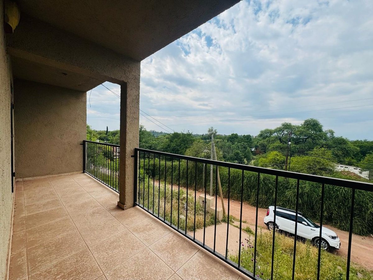 Miniatura 8 — Venta Casa Dúplex / PH Almirante Brown 900 La Cruz