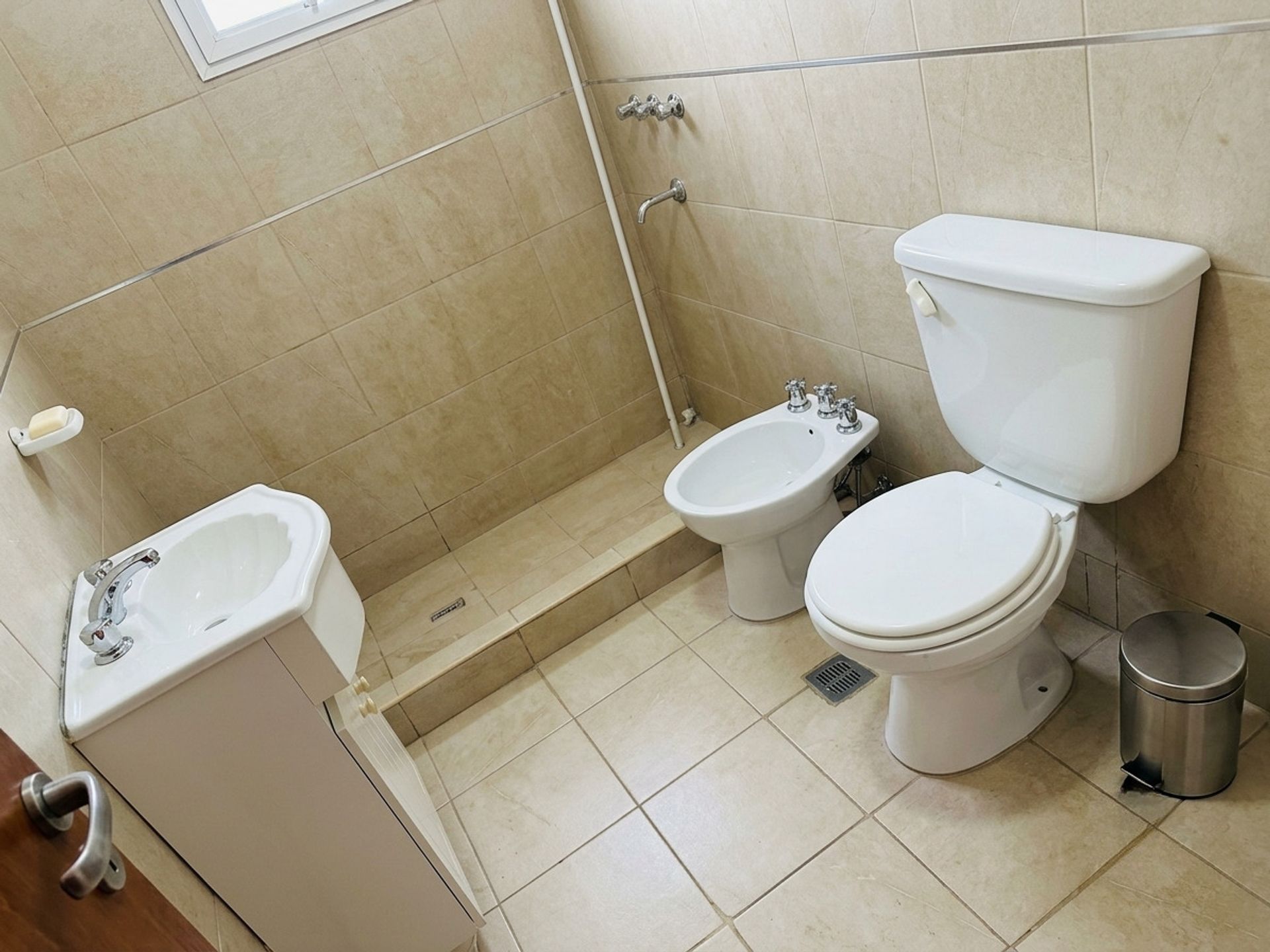 Miniatura 6 — Venta Casa Dúplex / PH Almirante Brown 900 La Cruz