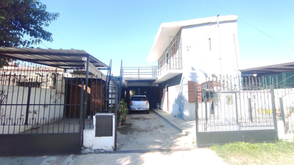 Miniatura 4 — Venta Casa Calle Pública 100 Compton 5500
