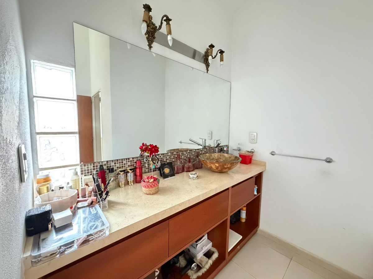 Miniatura 18 — Venta Casa San Isidro