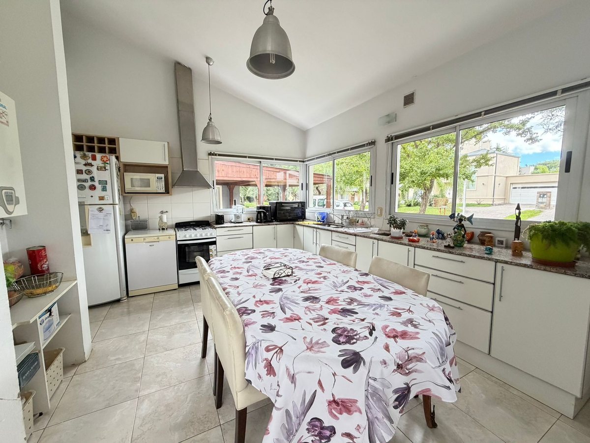 Miniatura 8 — Venta Casa San Isidro