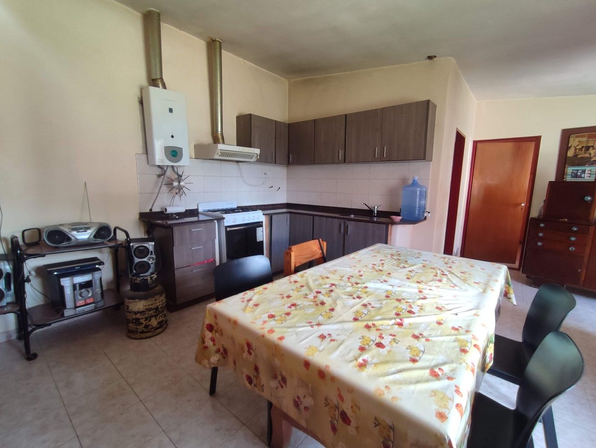Miniatura 3 — Venta Casa Calle Pública 100 Calle Pública 4 200