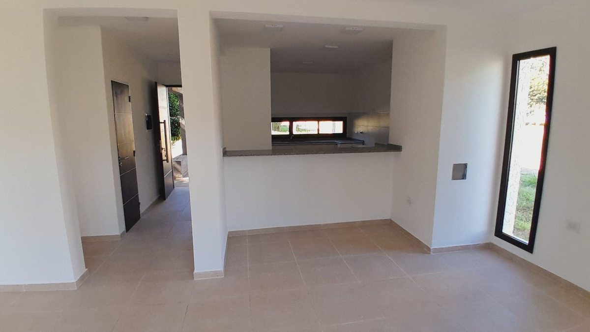 Miniatura 3 — Venta Casa Calle Pública 100 Manzana 8 Lote 25 0