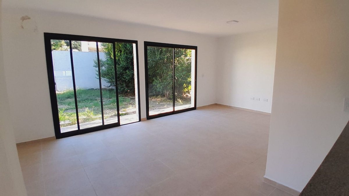 Miniatura 4 — Venta Casa Calle Pública 100 Manzana 8 Lote 25 0