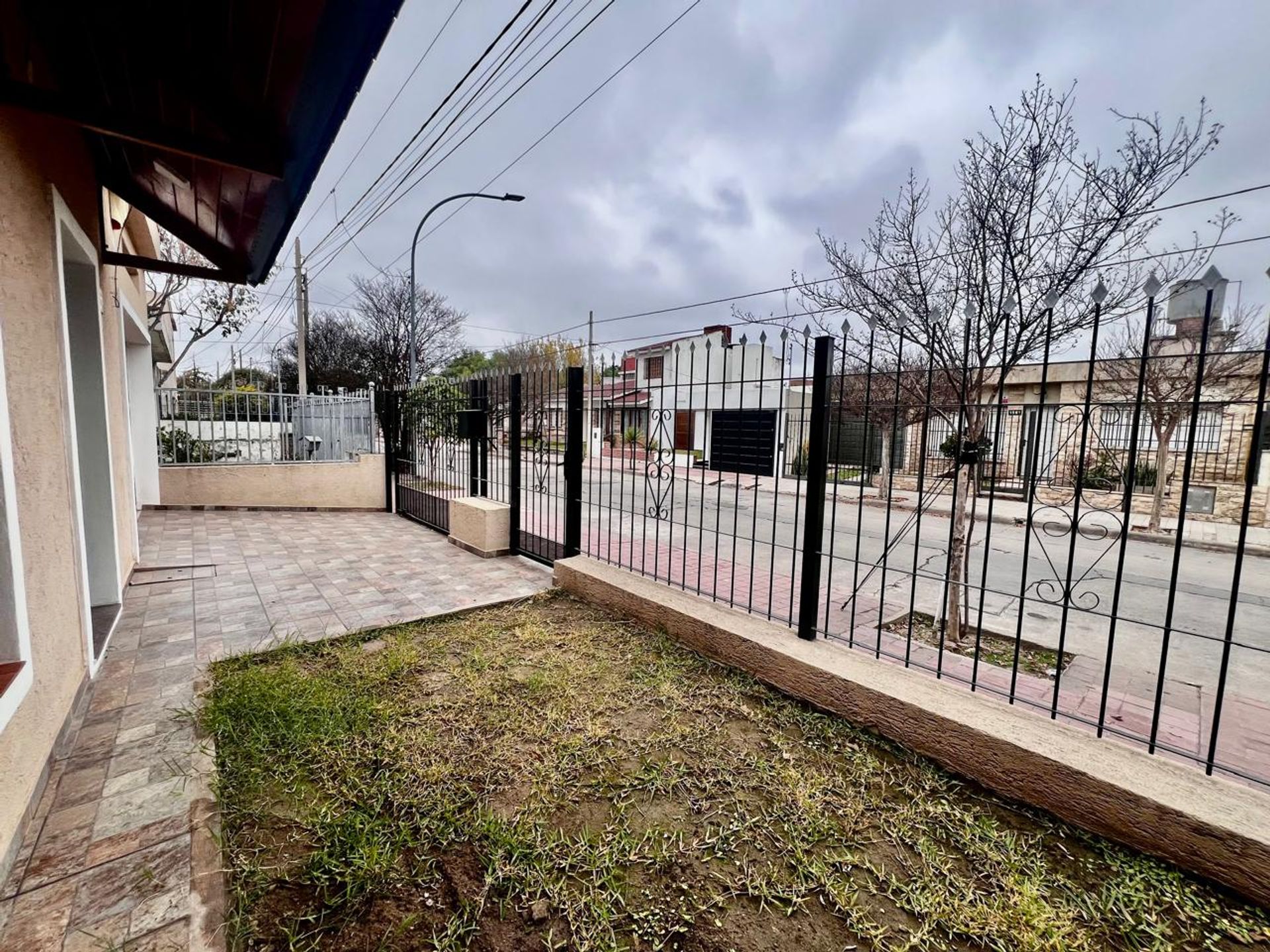Miniatura 3 — Venta Casa Calle Pública 100 Obispo Carranza 1600