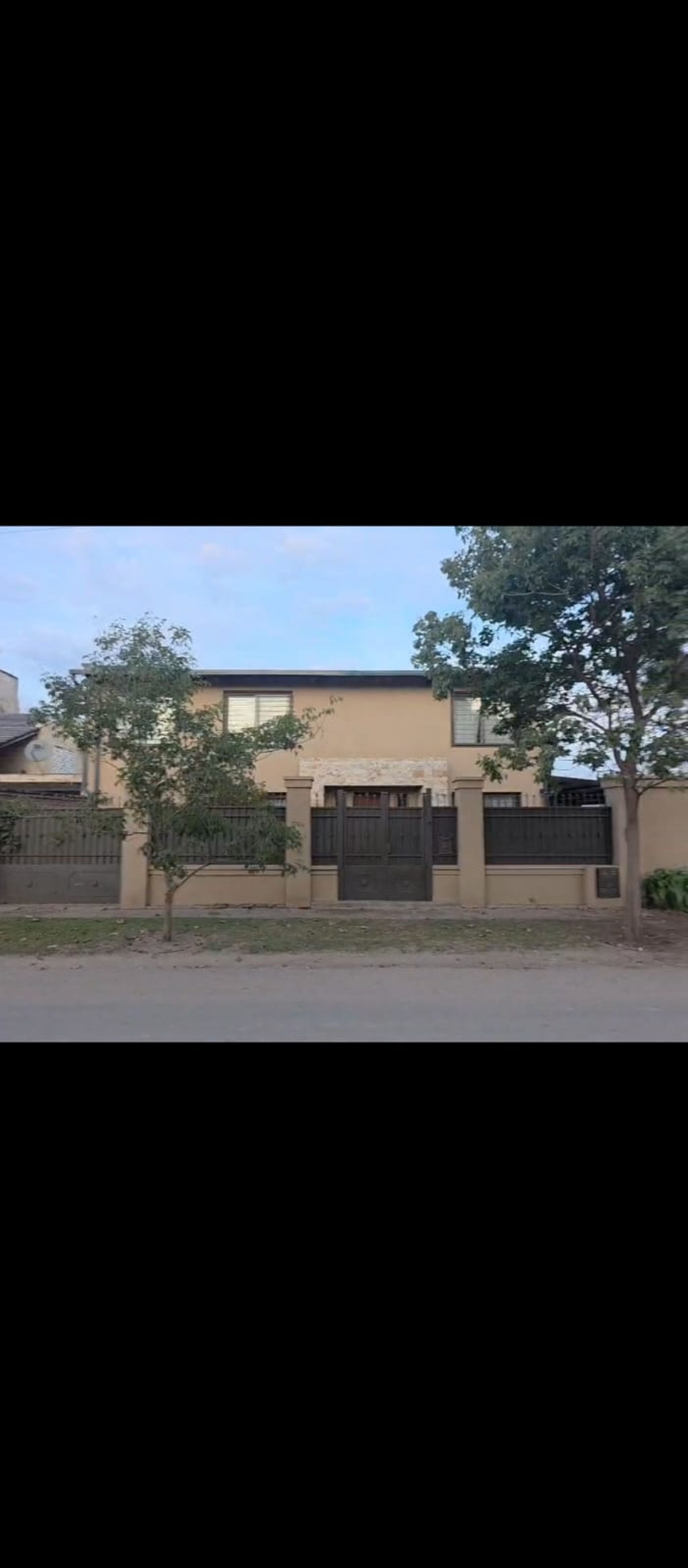 Miniatura 2 — Venta Casa Dúplex La Calera