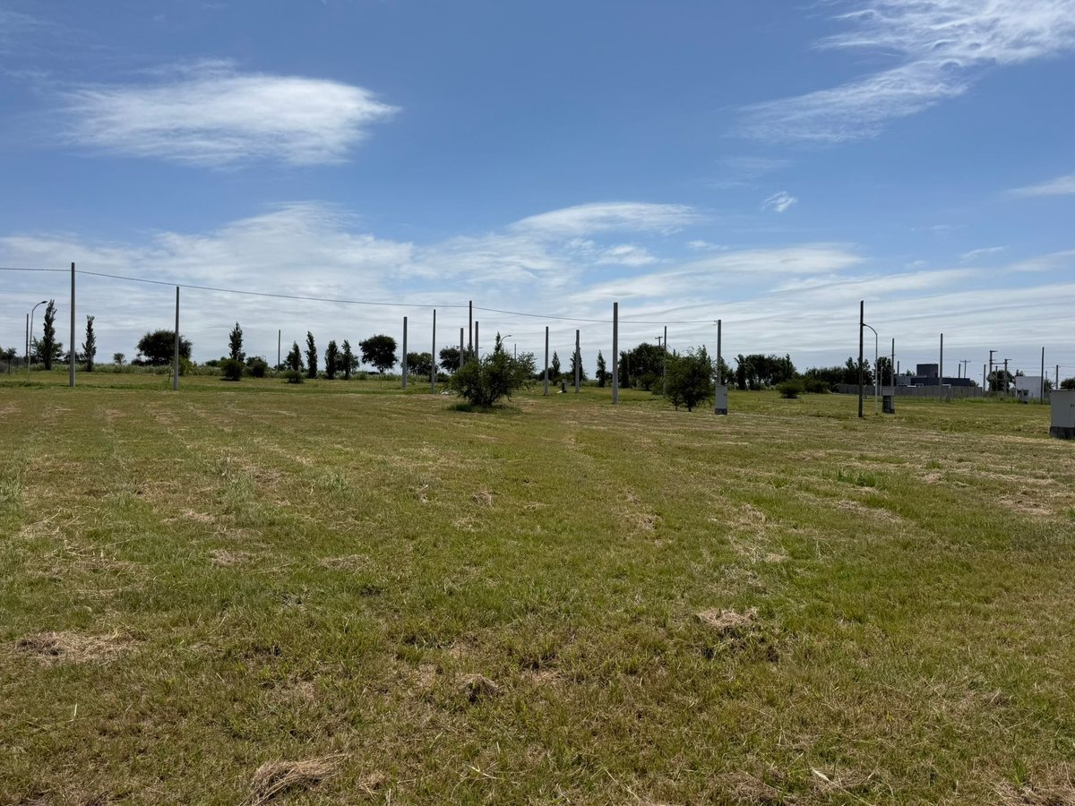 Miniatura 3 — Venta Terreno / Lote Calle Pública 100 Unquillo