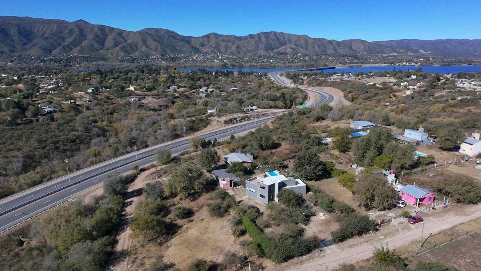 Miniatura 4 — Venta Casa Calle Pública 100 Mirador del Lago, Mz 39 0