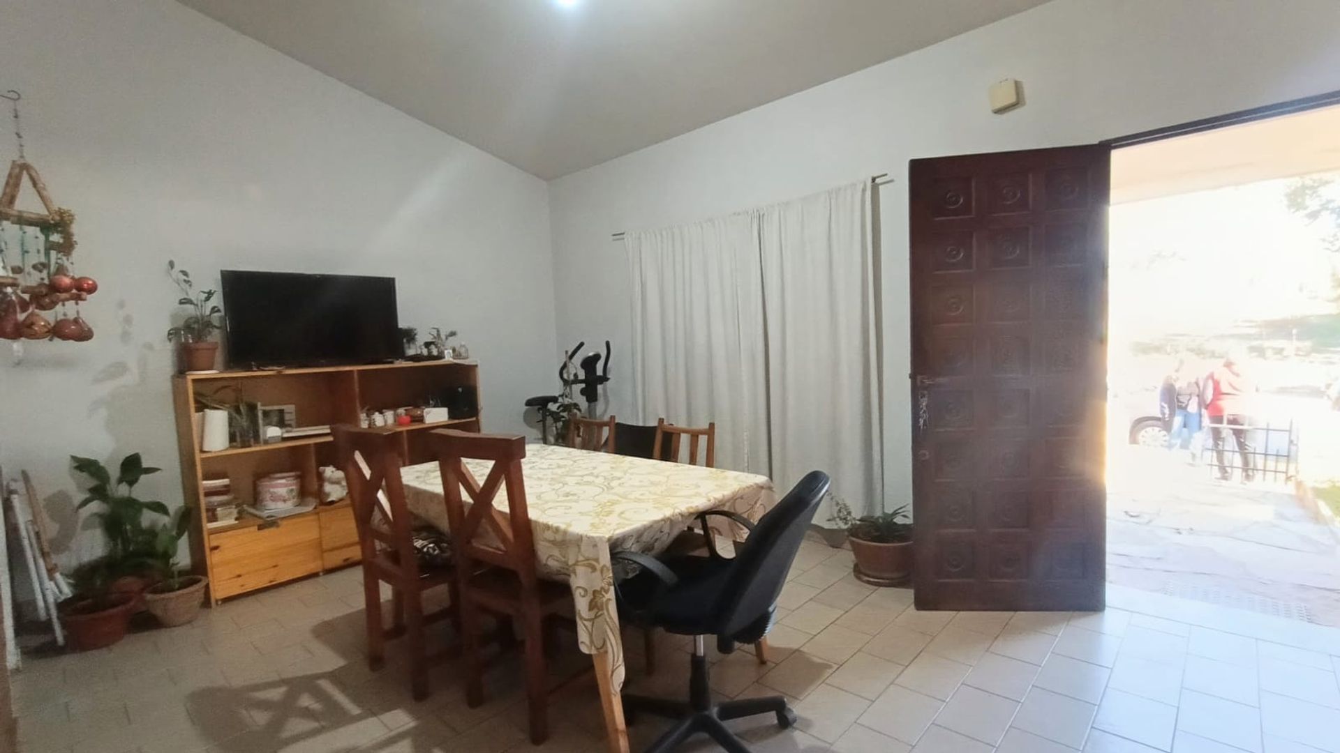 Miniatura 4 — Venta Casa Calle Pública 100 Gambarte 100