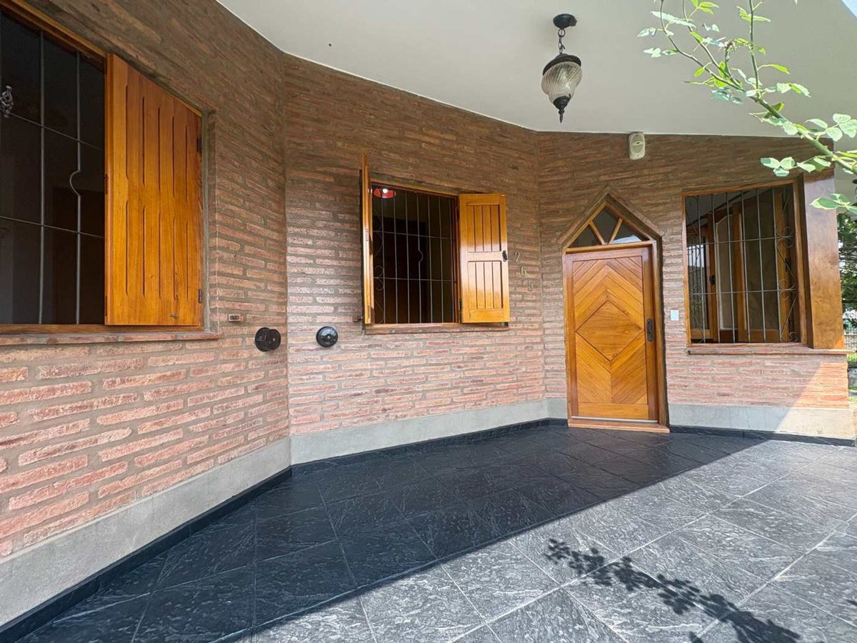 Miniatura 3 — Venta Casa Petorutti 200 Villa Carlos Paz