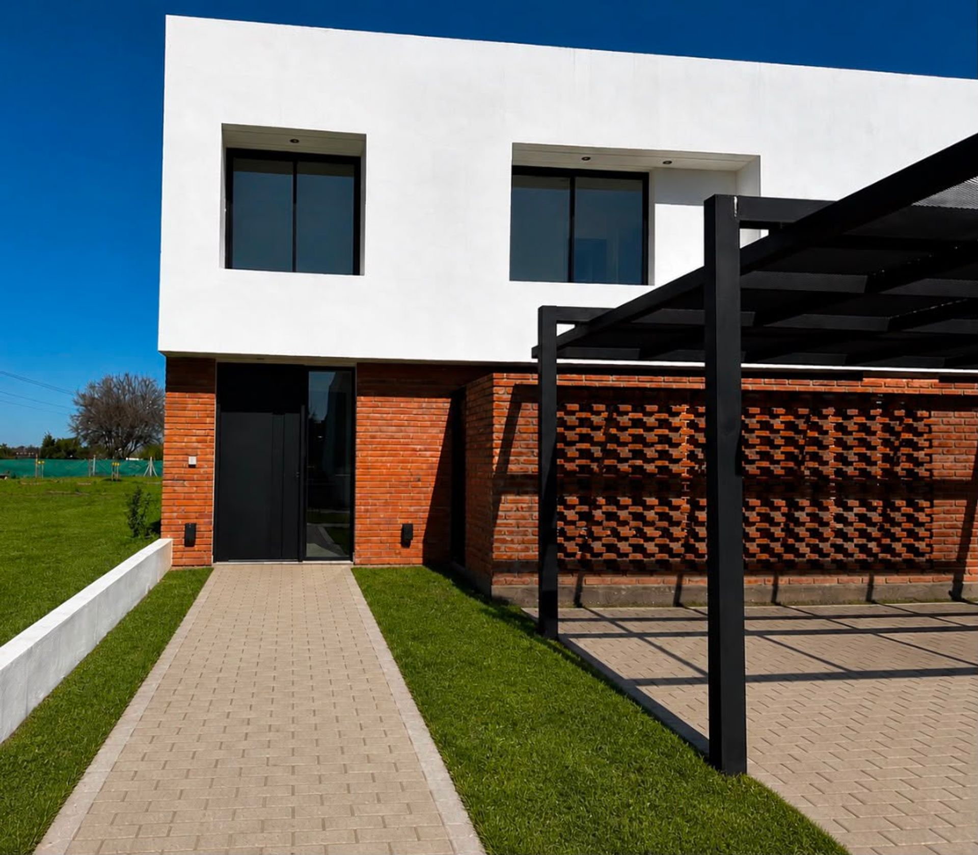 Vista principal de Casa en Barrio Talar del Este 100
