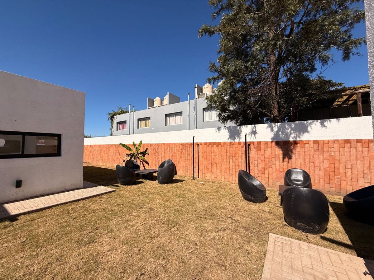 Miniatura 2 — Venta Casa Calle Pública 100 Manuel Belgrano 100