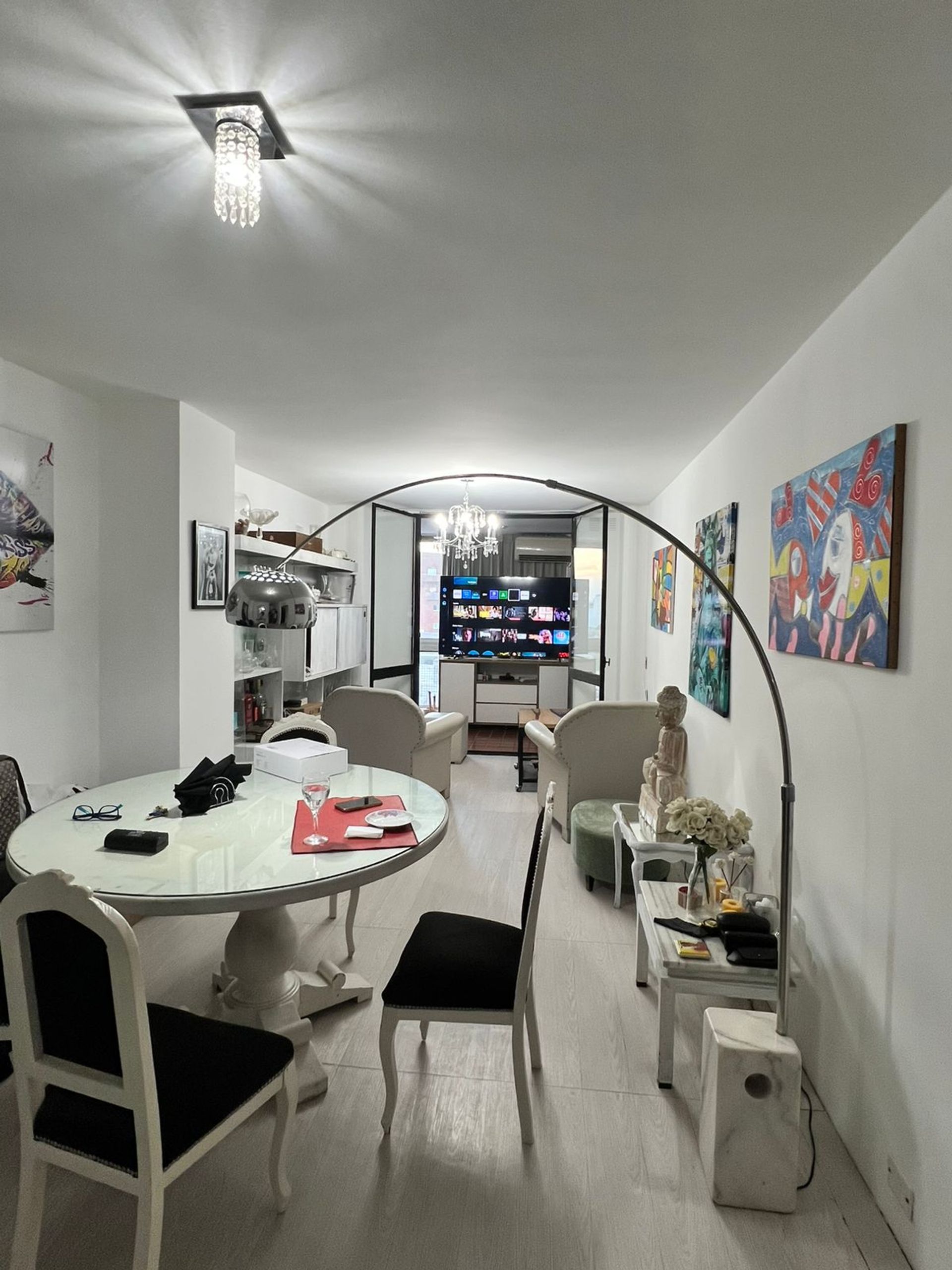 Miniatura 2 — Venta Departamento Calle Pública 100 Avenida Castro Barros 0
