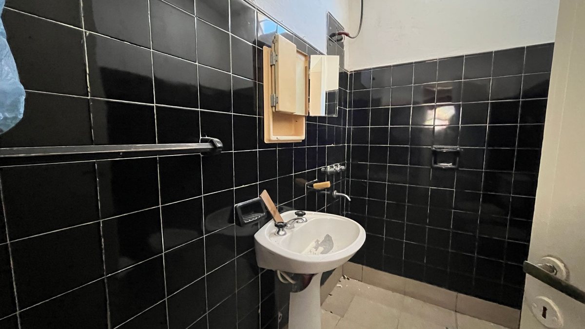 Miniatura 4 — Venta Casa Calle Pública 100 Centro América 1300