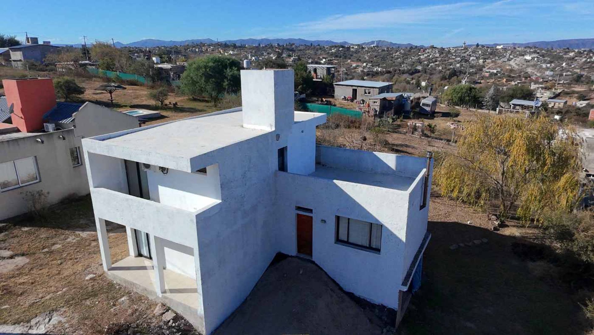 Vista principal de Casa en Barrio Juan Ramon Balcarce 0