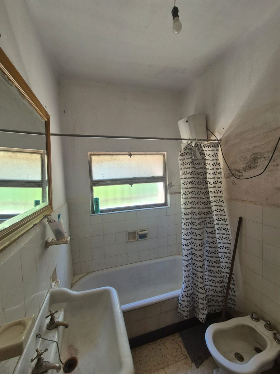 Miniatura 18 — Venta Casona / Casa Av los Nacimientos Esq el Piquillin 100 Villa Ani Mi