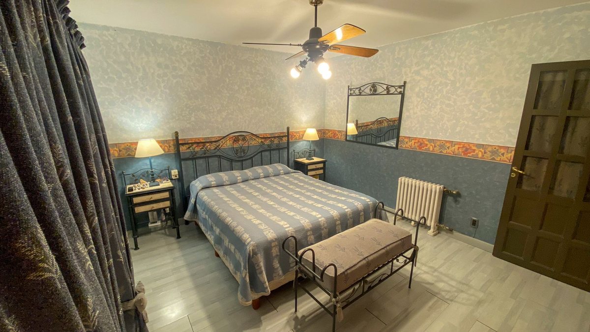 Miniatura 24 — Venta Casona Las Murallas 100 Villa Edén La Falda